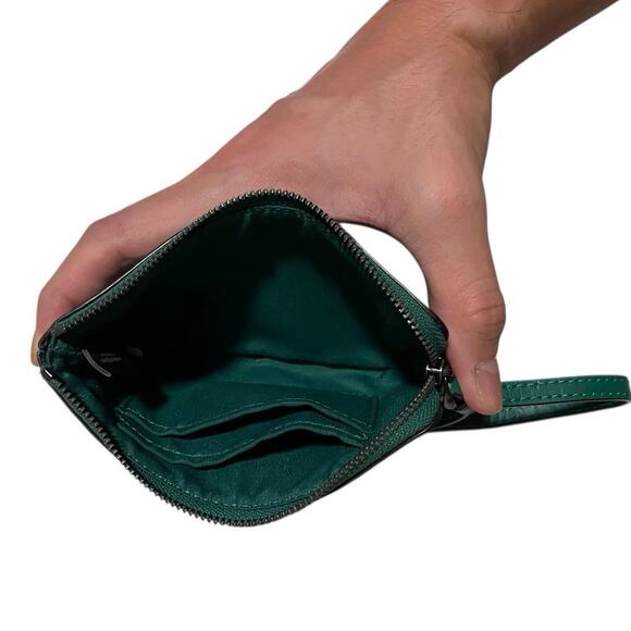 Coach Corner Zip Mystical Floral Pront Wristlet - Picture 4 of 4